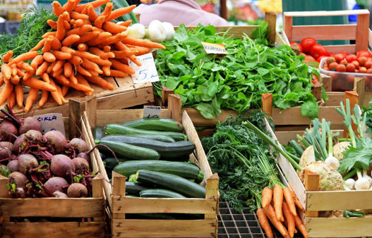 MALTEMPO: VOLANO I PREZZI DI FRUTTA E VERDURA