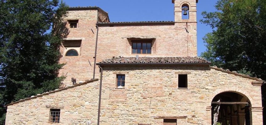 AMANDOLA RECUPERA LA SUA CHIESA DELLA MADONNA DELLE GRAZIE