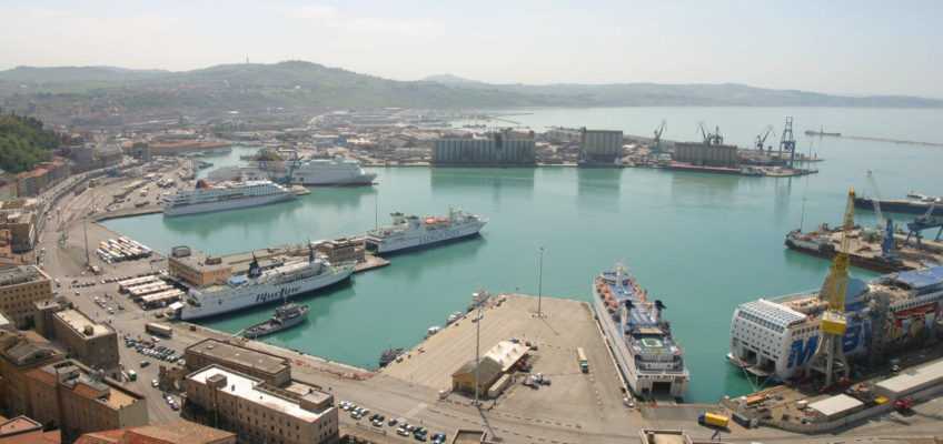 SCIOPERO AL PORTO DI ANCONA PER CHIEDERE PIU’ SICUREZZA