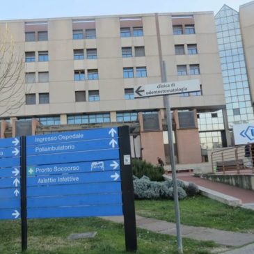 OSPEDALI RIUNITI ANCONA: CONFLITTO SU ORARI E STRAORDINARI