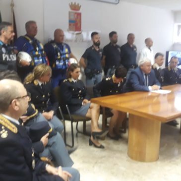 ESTATE IN BLU CON LA POLIZIA DA SENIGALLIA A NUMANA