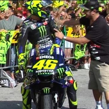 VALENTINO CON LA SUA M1 PER LE STRADE DI TAVULLIA