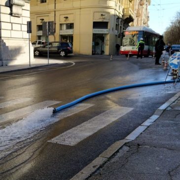 ANCONA: SALTA CONDOTTA IDRICA, CAOS IN CITTA’