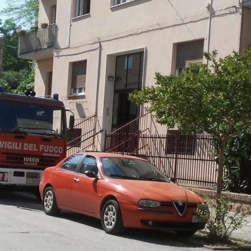 SI INDAGA SULL’INCENDIO SCOPPIATO IN UN CONDOMINIO A FALCONARA (AN)