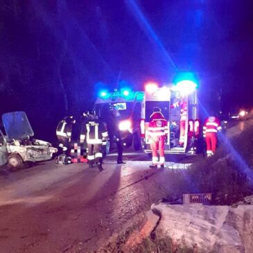 INCIDENTE STRADALE NEL FERMANO MUORE BAMBINO DI 10 ANNI