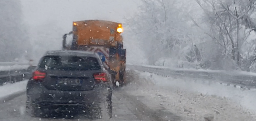 MARCHE SOTTO LA NEVE, E’ ALLERTA