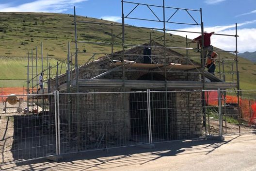 ASPETTANDO LA RICOSTRUZIONE DELLA  CHIESA,  LA FESTA DELLA “MADONNA DELLA CONA”