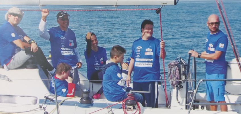 GIORNATA MONDIALE DELLA DISABILITA’: A MARINA DORICA LA VELA PER STIMOLARE IL BENESSERE DELLA MENTE