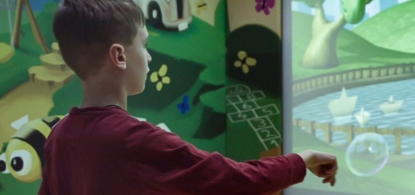 LA RIABILITAZIONE GIOCANDO CON  LA REALTÁ VIRTUALE