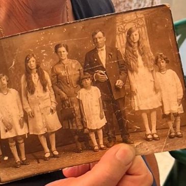 DALL’AMERICA A SPELONGA A CACCIA DELLE RADICI DI FAMIGLIA