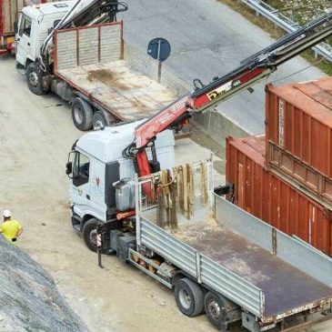RIMOSSI I  CONTAINER  ANTI-MACERIE DALLA SALARIA, UN SEGNALE DI RIPARTENZA