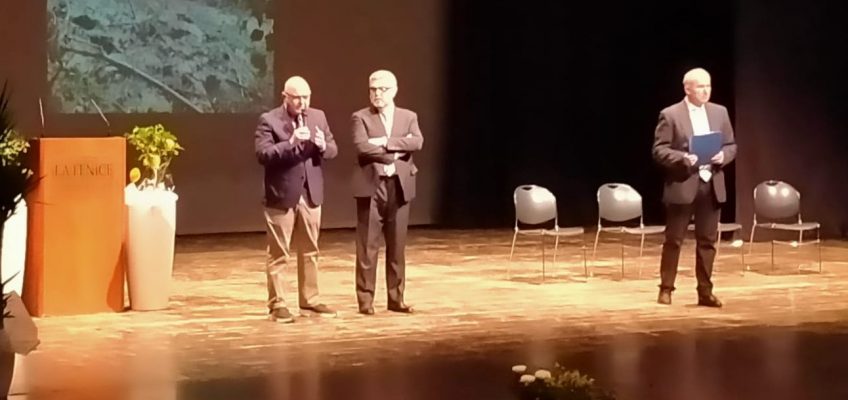A SEI MESI DALL’ALLUVIONE SENIGALLIA RINGRAZIA GLI “ANGELI DEL FANGO”