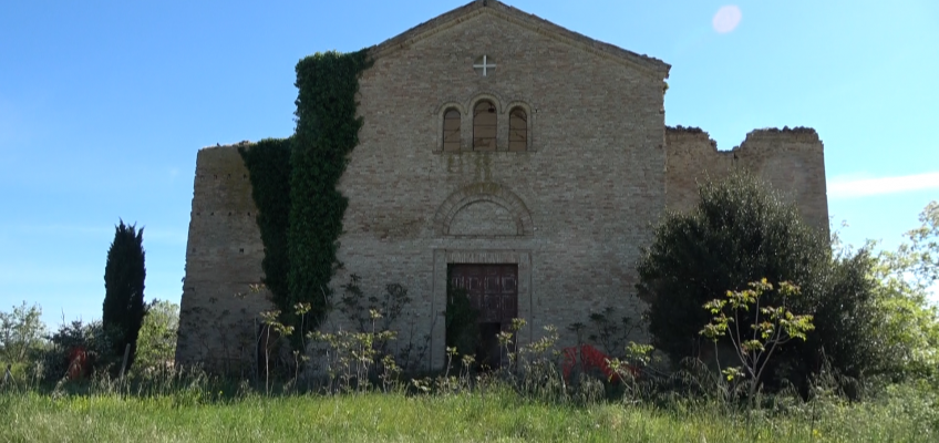 IL DEGRADO DELL’ABBAZIA DI SANTA MARIA DI STORACO A FILOTTRANO