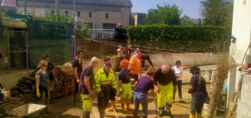 A PESARO GLI ANGELI DEL FANGO IN SOCCORSO DEI CITTADINI ALLUVIONATI