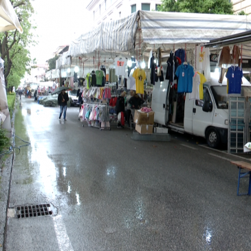 SECONDO GIORNO DI PIOGGIA PER LA FIERA DI SAN CIRIACO DI ANCONA, MENO LE PRESENZE