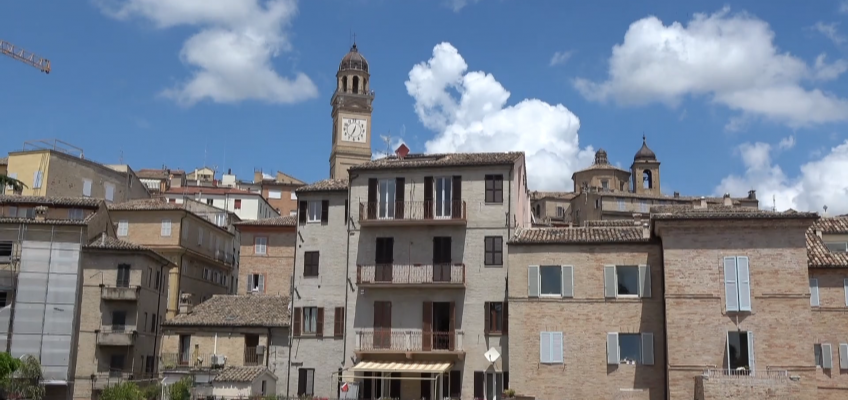 MACERATA NON E’ ADATTA AI GIOVANI?