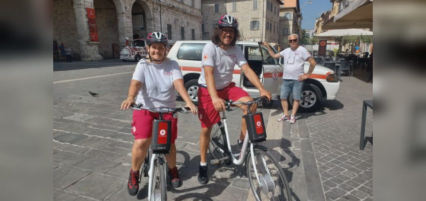 CROCE ROSSA IN BICI PER IL CALDO