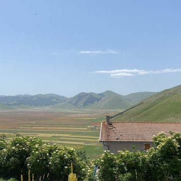 CASTELLUCCIO: É BOOM DI TURISTI