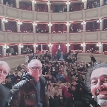 A CHIARAVALLE, UNO SPETTACOLO TEATRALE DEDICATO ALLE GROTTE DI FRASASSI