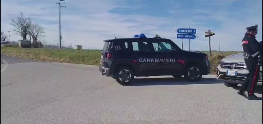 GIALLO A SAN GINESIO, CADAVERE  TROVATO A BORDO DI UNA STRADA CON FERITE SUL CORPO