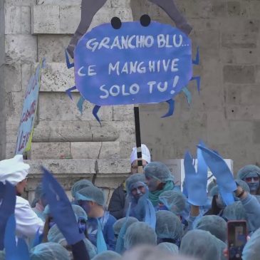 AD ASCOLI  IL CARNEVALE DEI BAMBINI