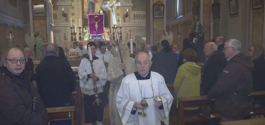 TOLENTINO, L’INIZIO DELLA QUARESIMA CON LA PROCESSIONE