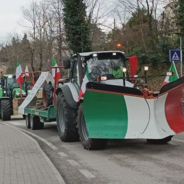 CONTINUA LA PROTESTA DEI TRATTORI, OGGI AD URBINO