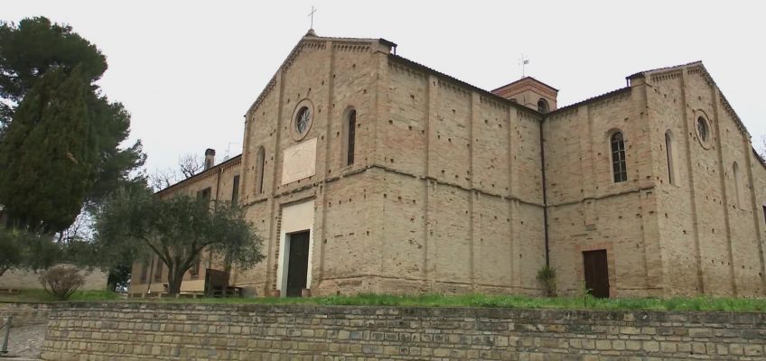 A CANDELARA ATTESI I FONDI PER RESTAURARE LA PIEVE