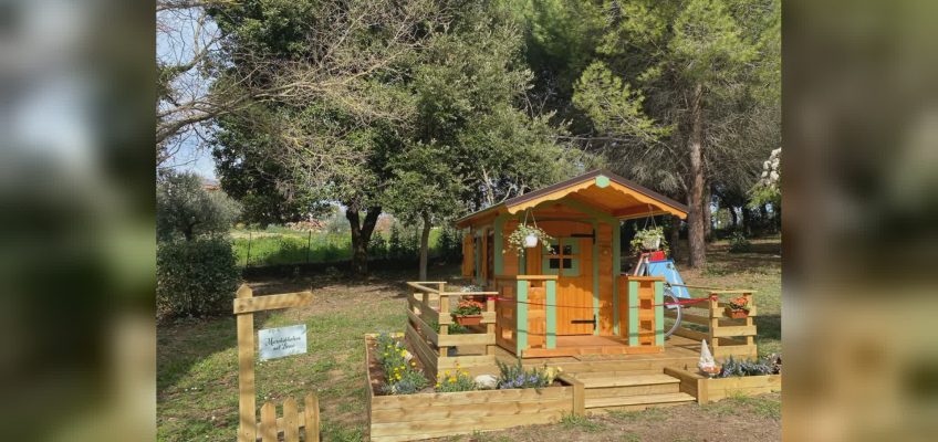 AD ANCONA ARRIVA LA MICROBIBLIOTECA NEL BOSCO