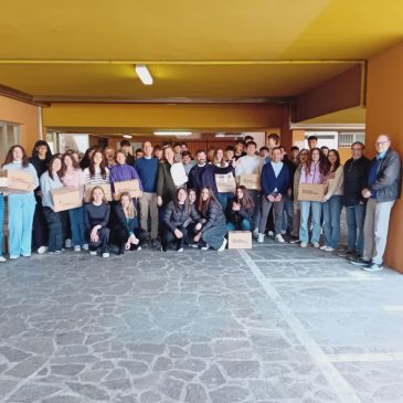 A PESARO LA COLLETTA SOLIDALE DEI RAGAZZI DEL LICEO MARCONI