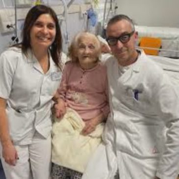 BENITE, “NONNA DI FERRO”: OPERATA AL FEMORE A 103, DOPO DUE GIORNI TORNA A CAMMINARE