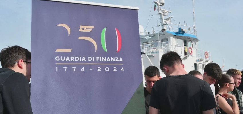 AD ANCONA I 250 ANNI DELLA GUARDIA DI FINANZA