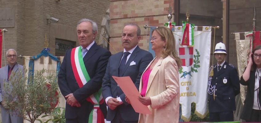 MACERATA, PREMIATI SEI CAVALIERI DELLA REPUBBLICA