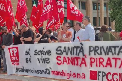 LA PROTESTA DELLA SANITA’ PRIVATA SOTTO LA REGIONE