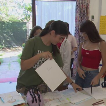A TREIA RAGAZZI  AL LAVORO NELLA CASA DI RIPOSO CON T-RIGINERA