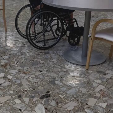 PESARO, ANZIANI OSPITI  DI CASA ROVERELLA “SFRATTATI” PER FAR POSTO AI DISABILI DELLA RSA TOMASELLO
